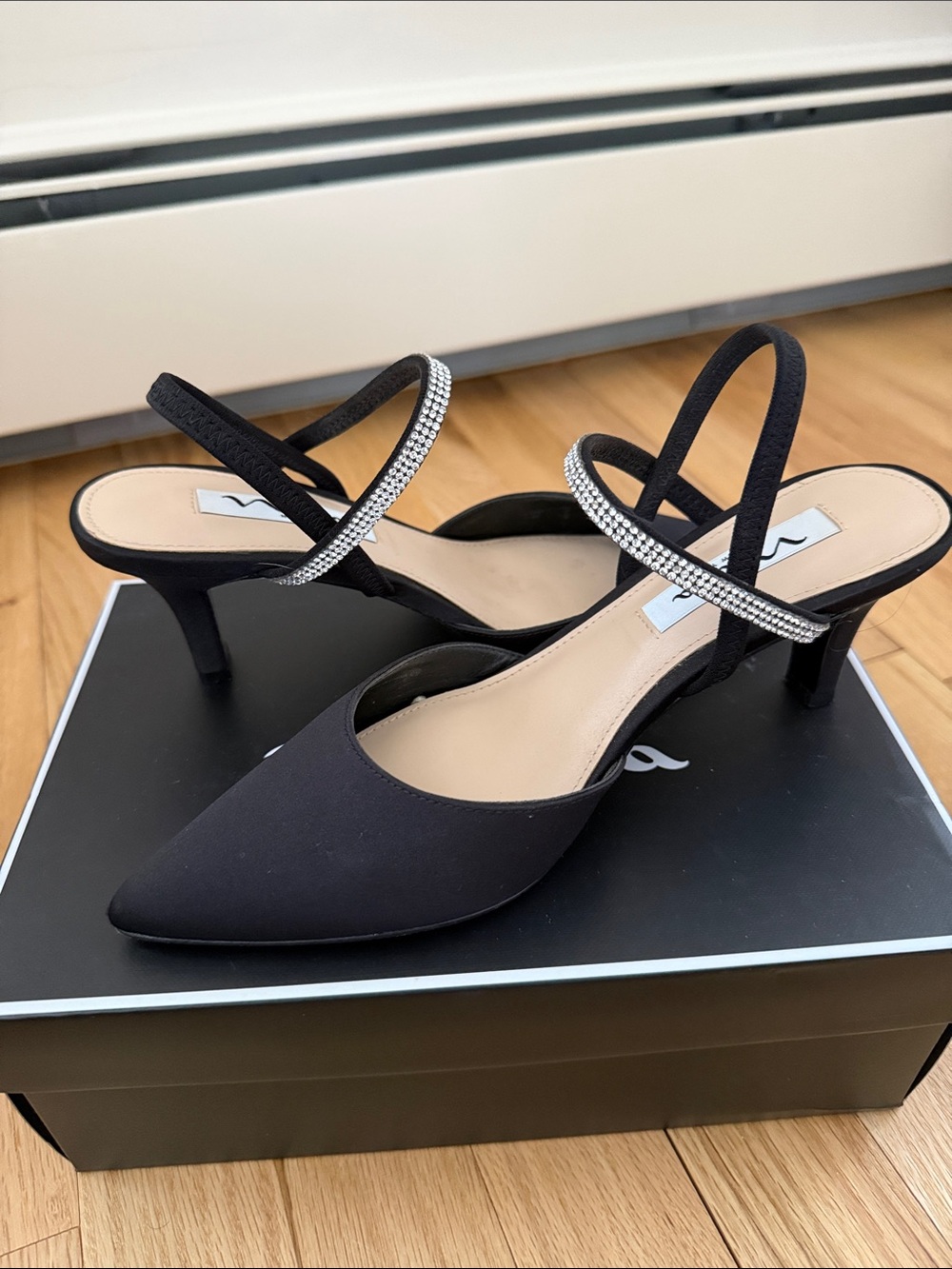 Nina Billie black satin heel